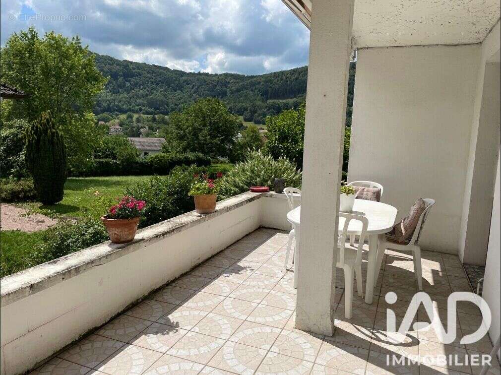 Maison 190 m² à Ornans  - photo 4