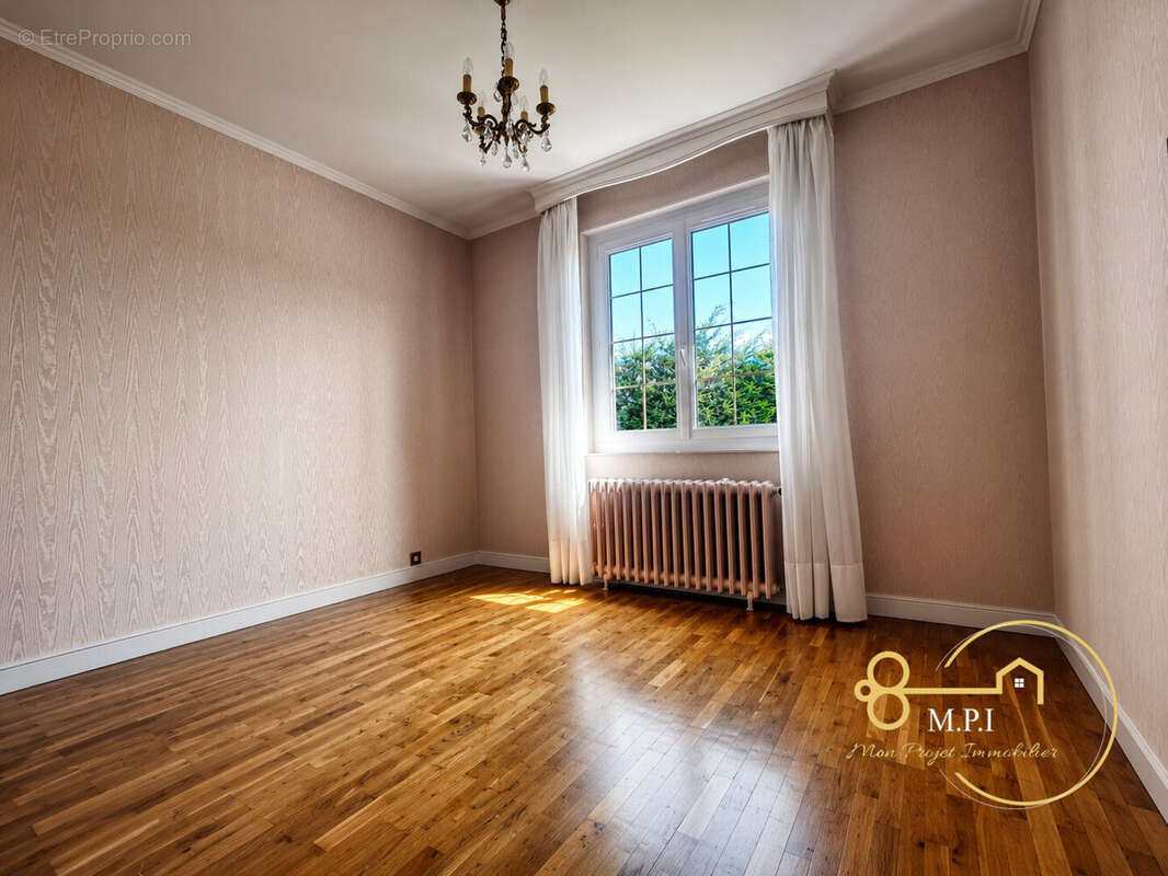Maison 91 m² à Saint-Paterne  - photo 5