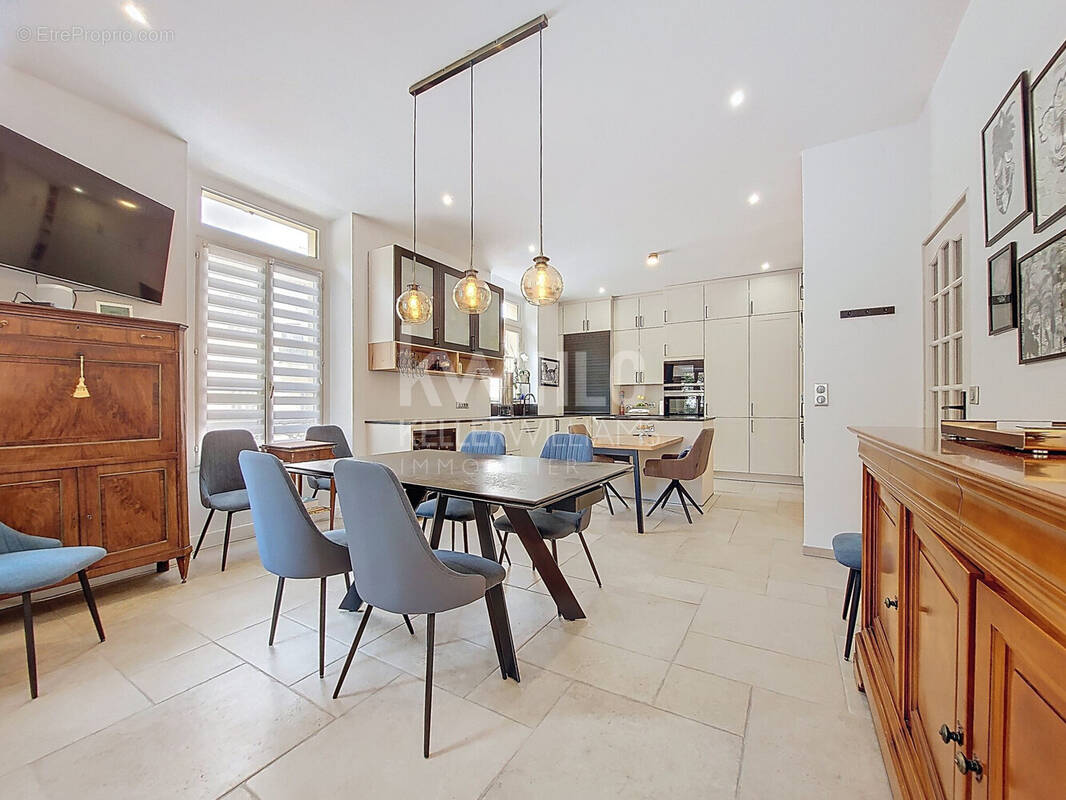 Appartement à LE CANNET