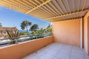 Appartement à EZE