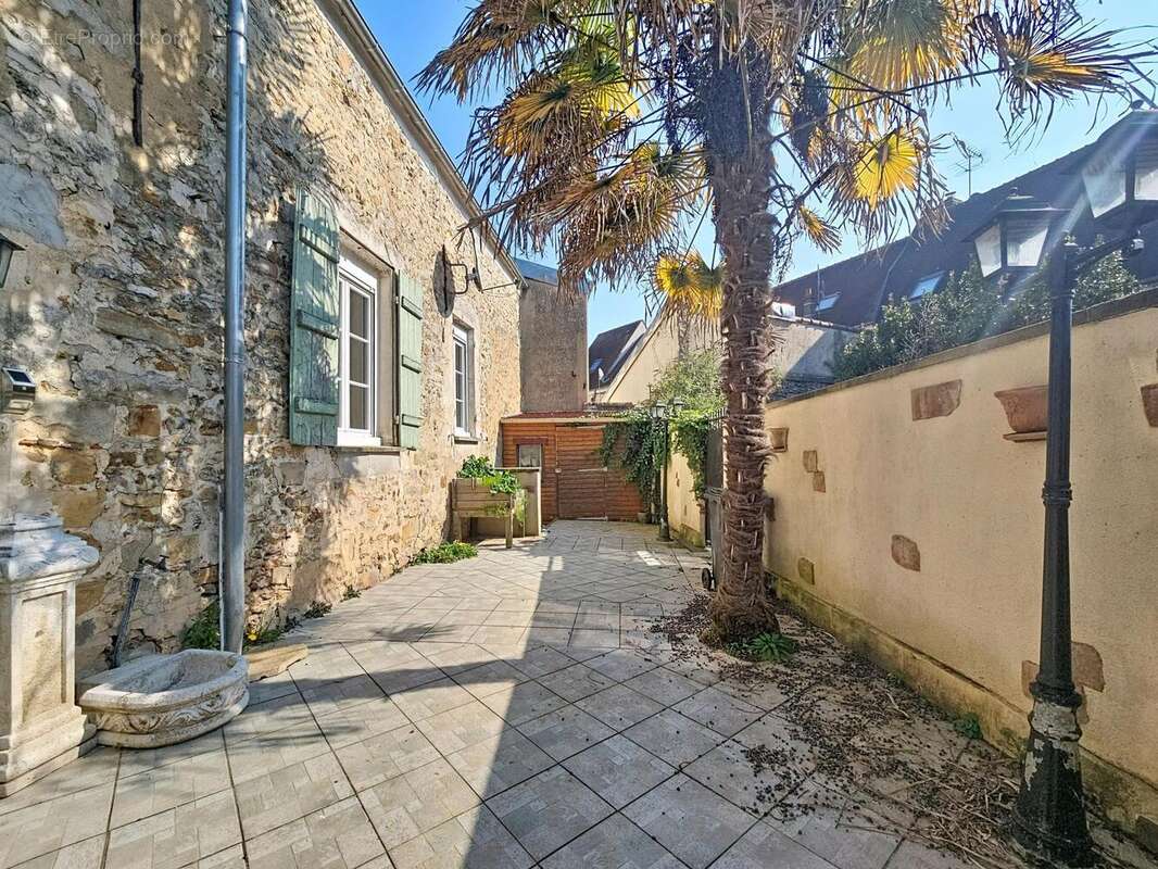 Photo 2 - Maison à LE CHATELET-EN-BRIE