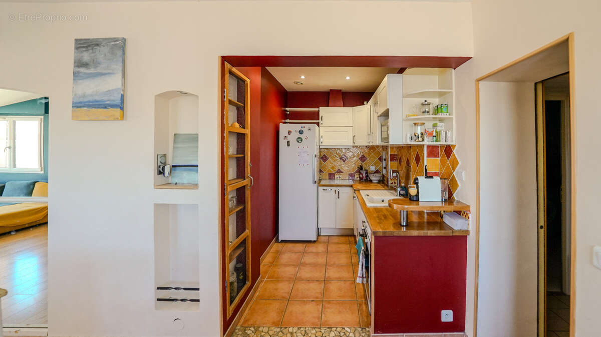 Appartement à LE CRES