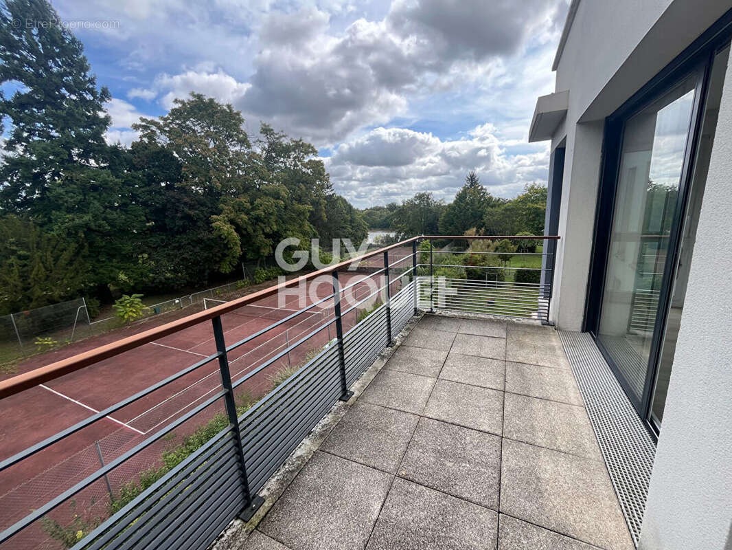 Appartement à SAINT-JEAN-DE-BRAYE