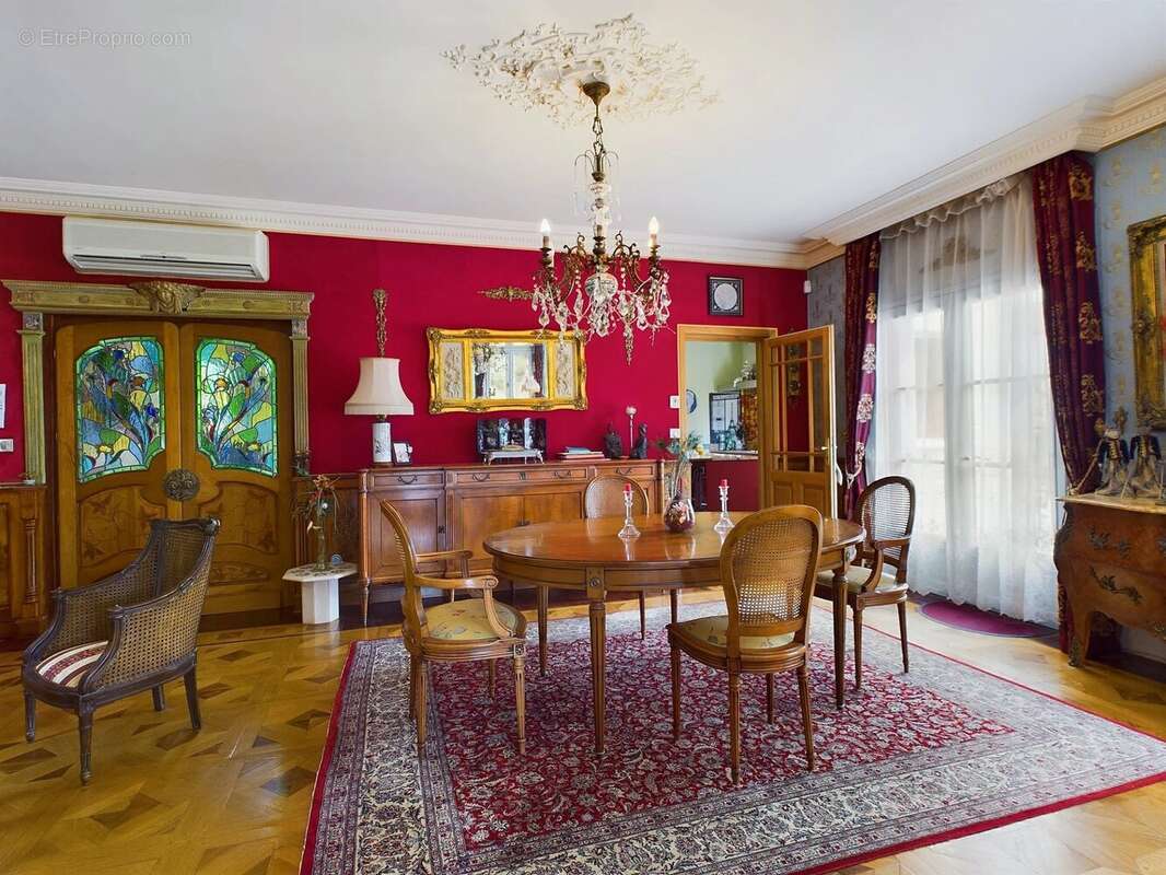 Maison à SARLAT-LA-CANEDA