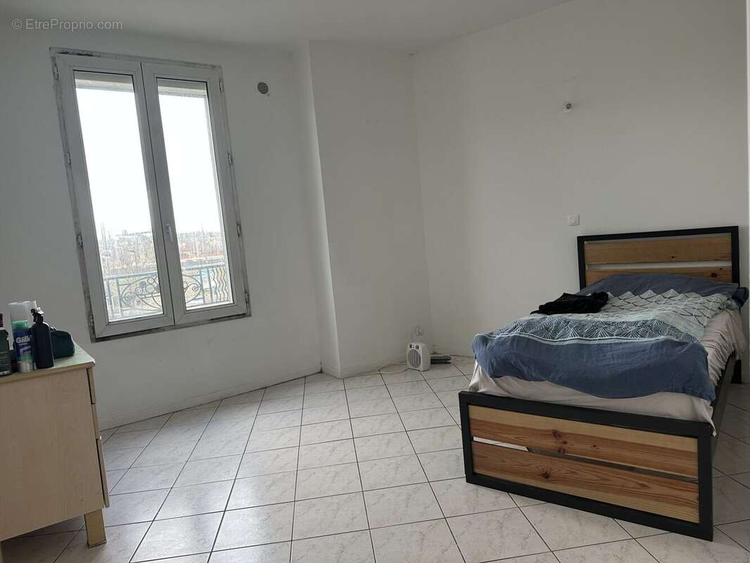 Appartement à DAMMARIE-LES-LYS