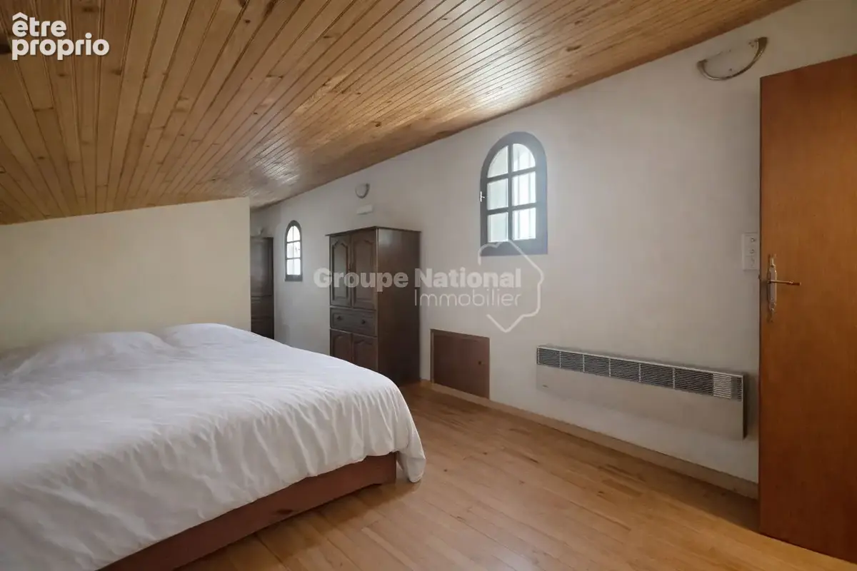 COLINE ST EUTROPE Orange Maison 190m2 , 4 chambres 2 garages de 70m2, parcelle de 3500m2 - photo 12