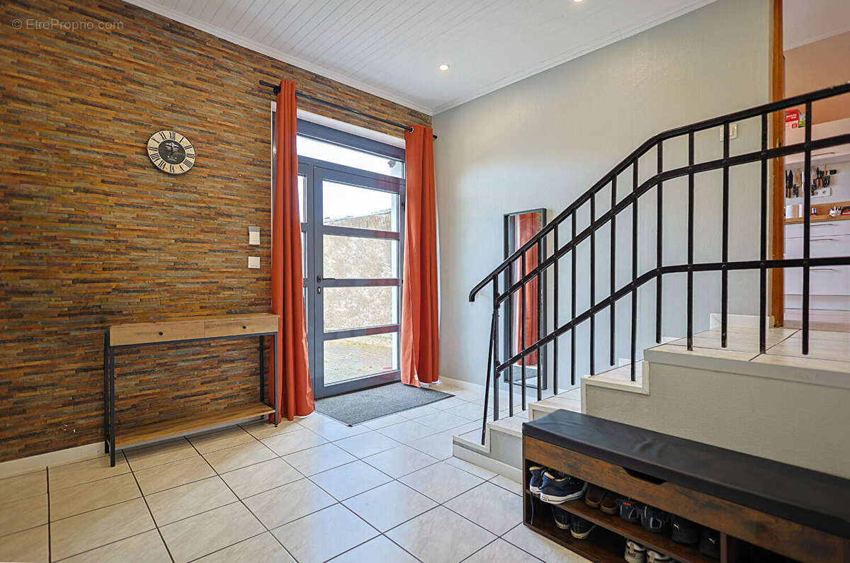 Maison saint-avold 9 pièces - photo 12