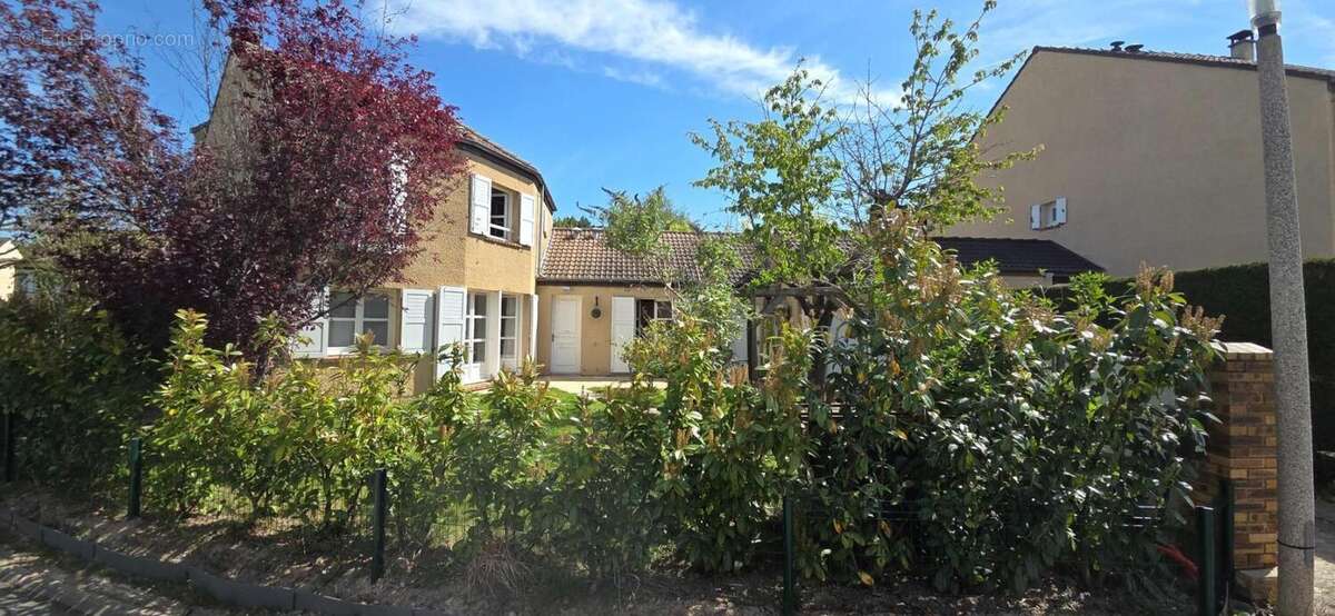 Maison à GUYANCOURT