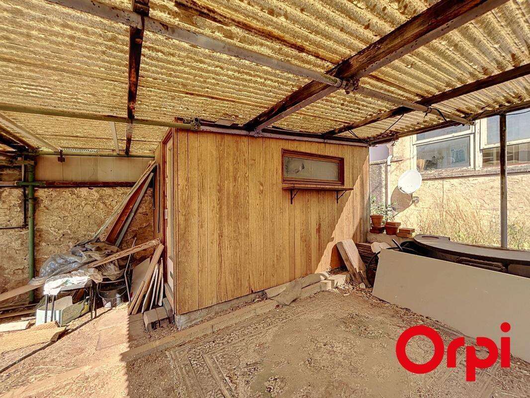 Toulon est - ortolan - faux t3 56m2 haut de villa - terrasse et stationnement - photo 10