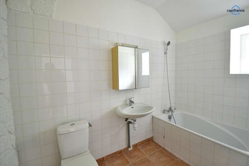 Appartement à MEUSNES