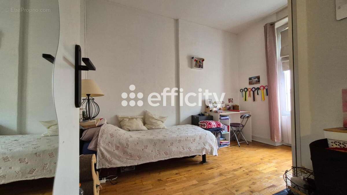 Appartement à CHELLES