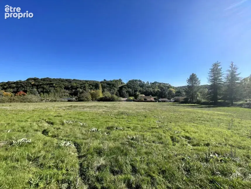 Photo Terrain à Villamblard au prix de 15 500€