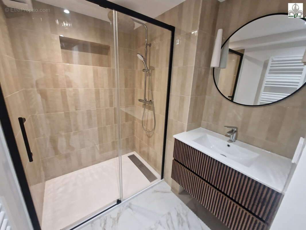 Appartement 35 m² à Beaune  - photo 4