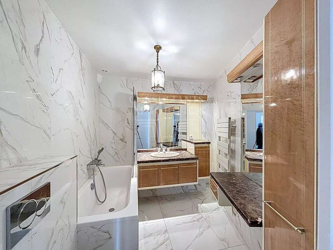 Appartement à BOULOGNE-BILLANCOURT