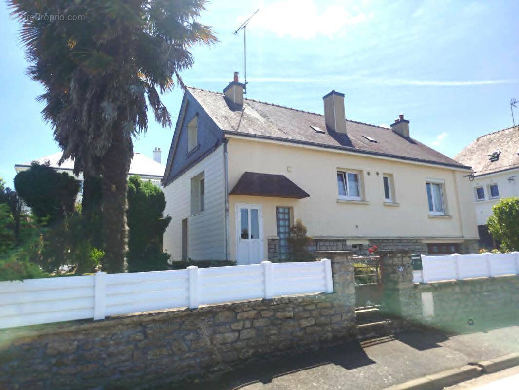 Maison à PONTIVY