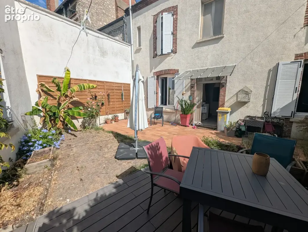 MONTARGIS, Maison de ville 6 chambres avec jardin et dépendance - photo 21