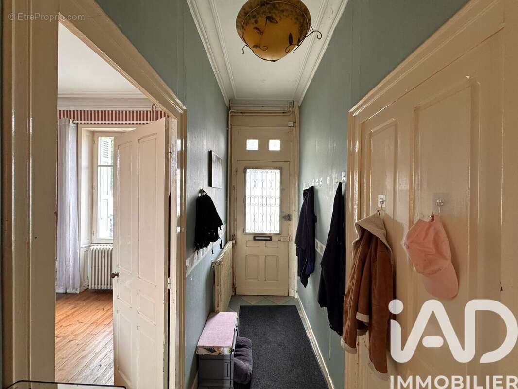 Photo 2 - Maison à FONTENAY-LE-COMTE
