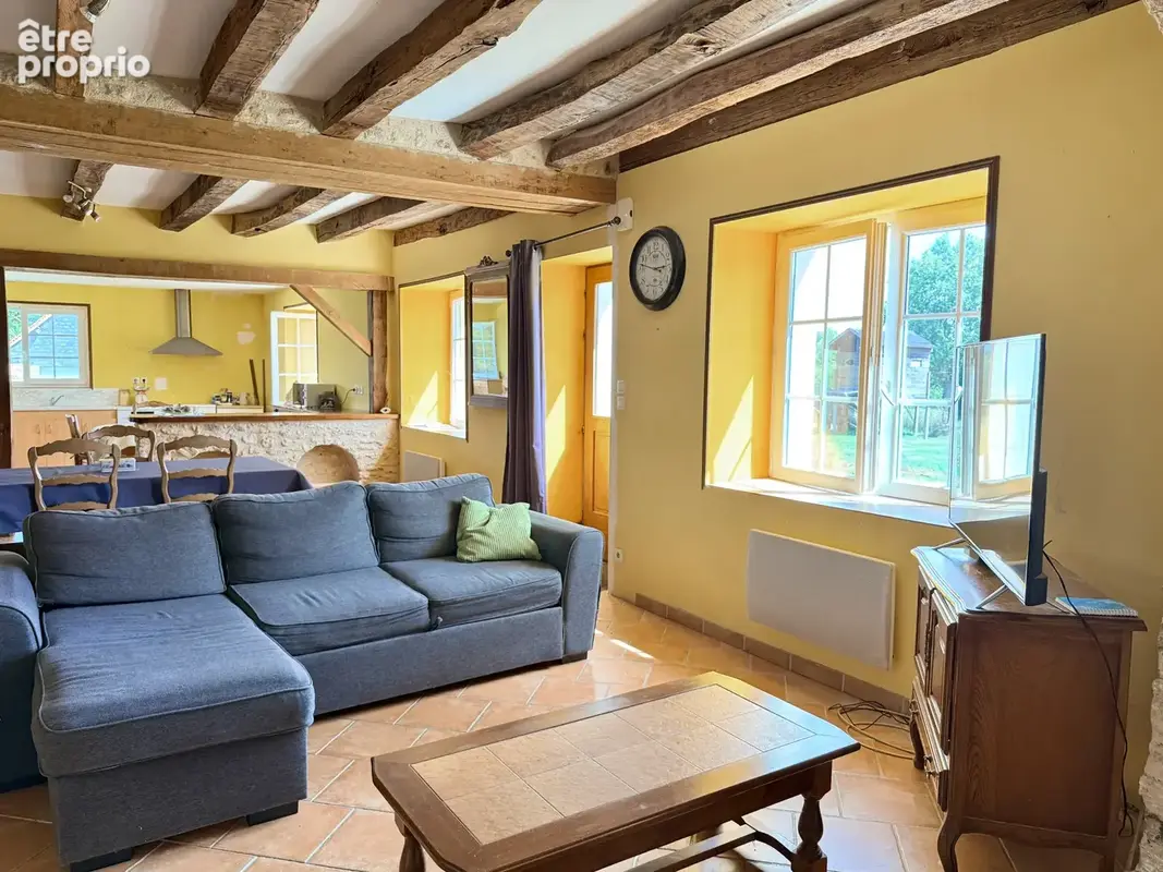 Maison à HUILLE