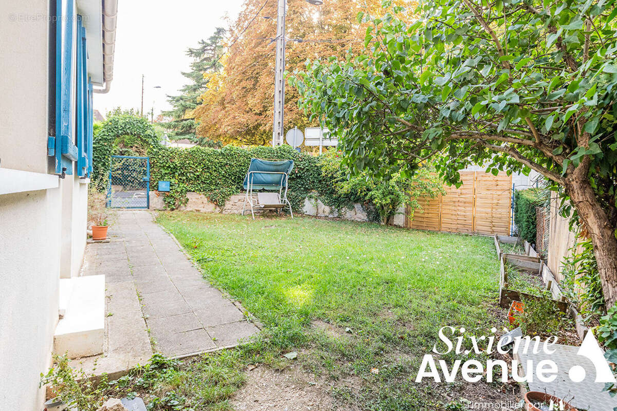 Maison à RIS-ORANGIS