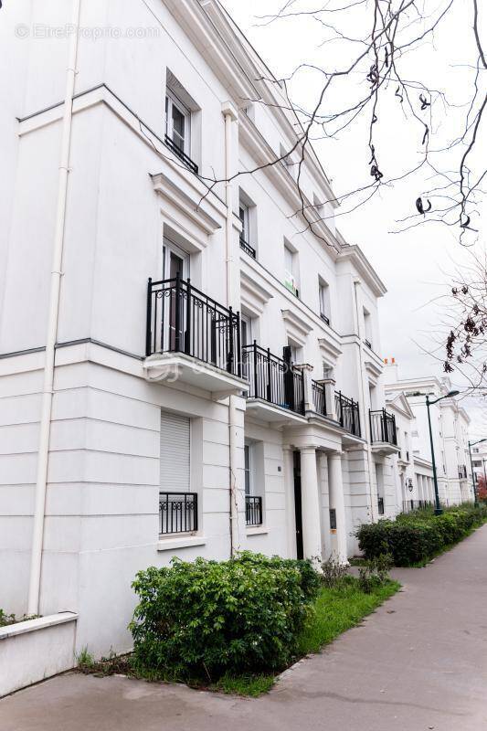 Appartement à SERRIS