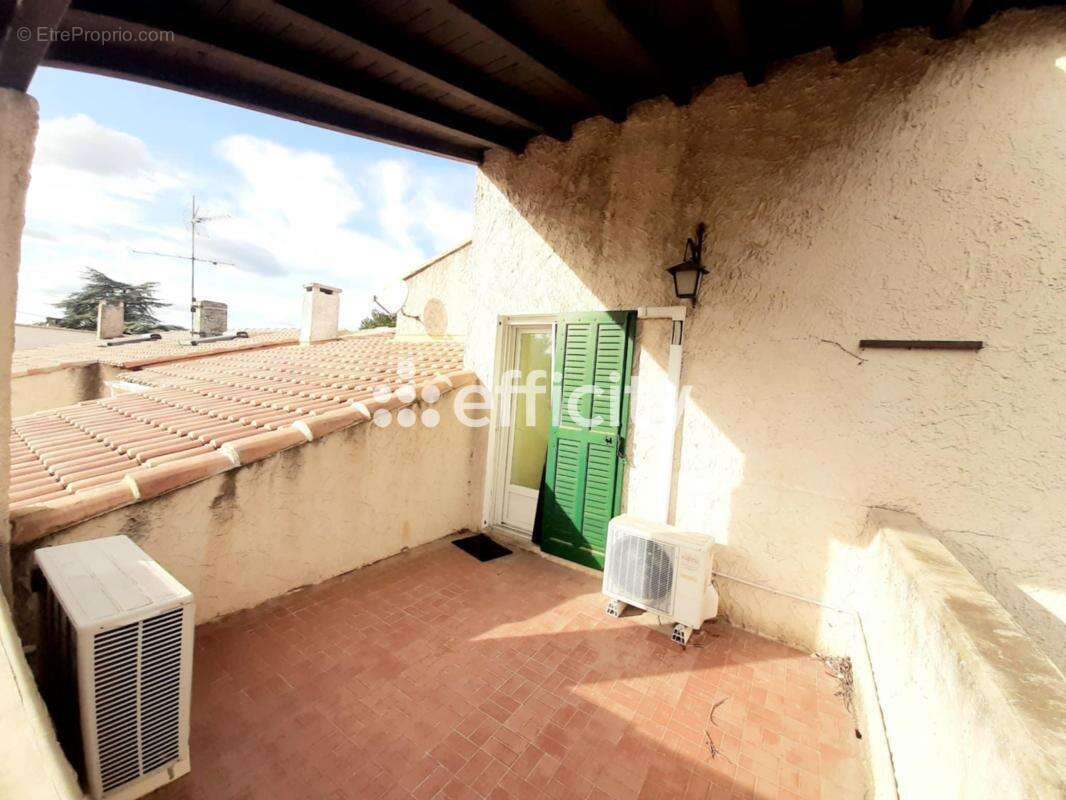 Maison à LES ANGLES