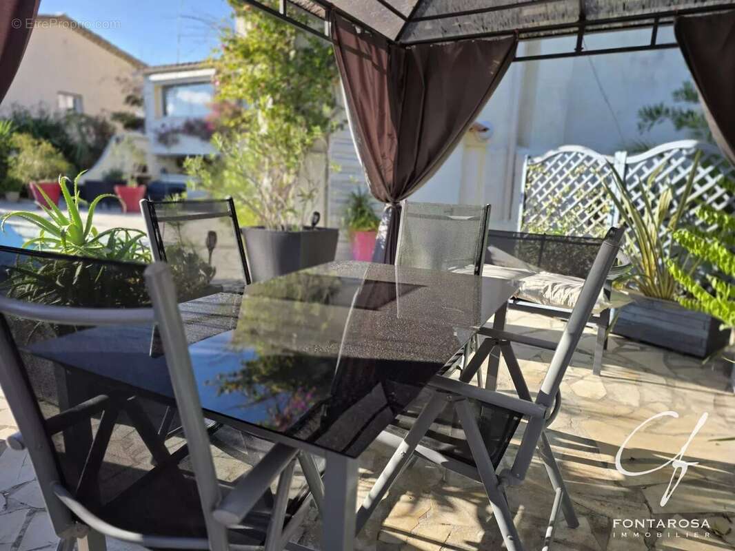 Maison à SAINT-RAPHAEL