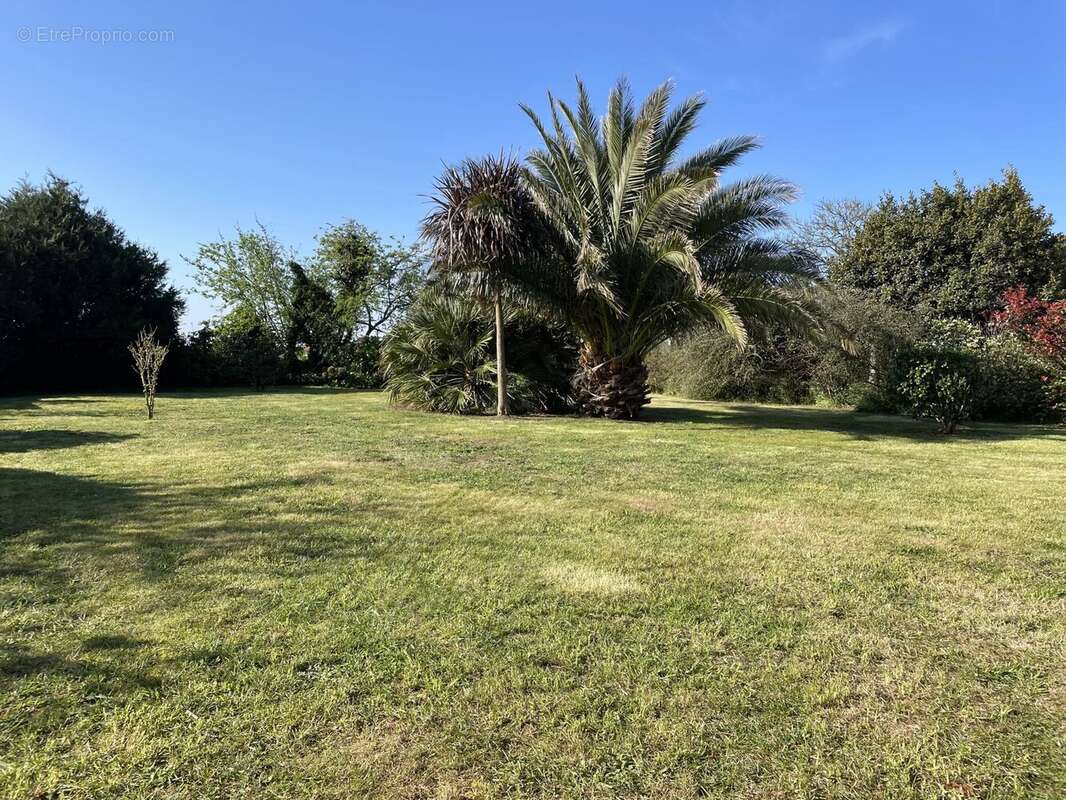 Maison à PLOUGUERNEAU