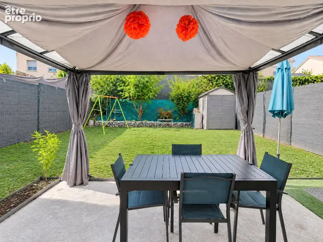 Maison - Mitoyenne - 3 Chambres - Garage - Jardin - Au calme - photo 3