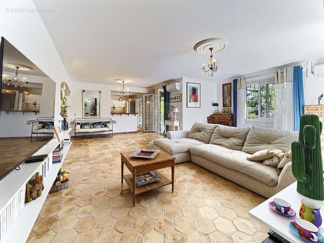 Maison à VENCE