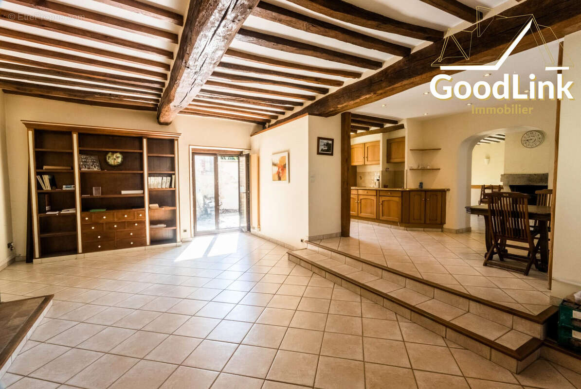 Maison à ANGERVILLE