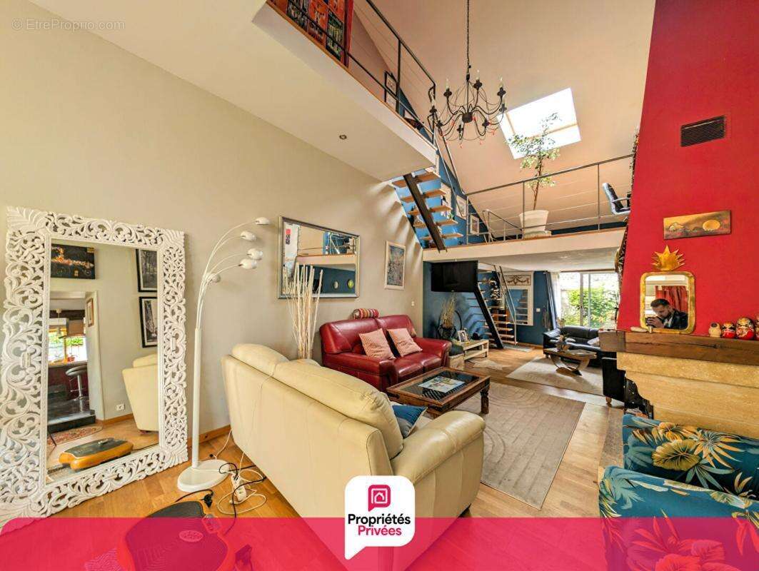 Maison avec logement indépendant située à Macqueville  5 pièce(s) 182 m2 Crit réf 458889 - photo 8