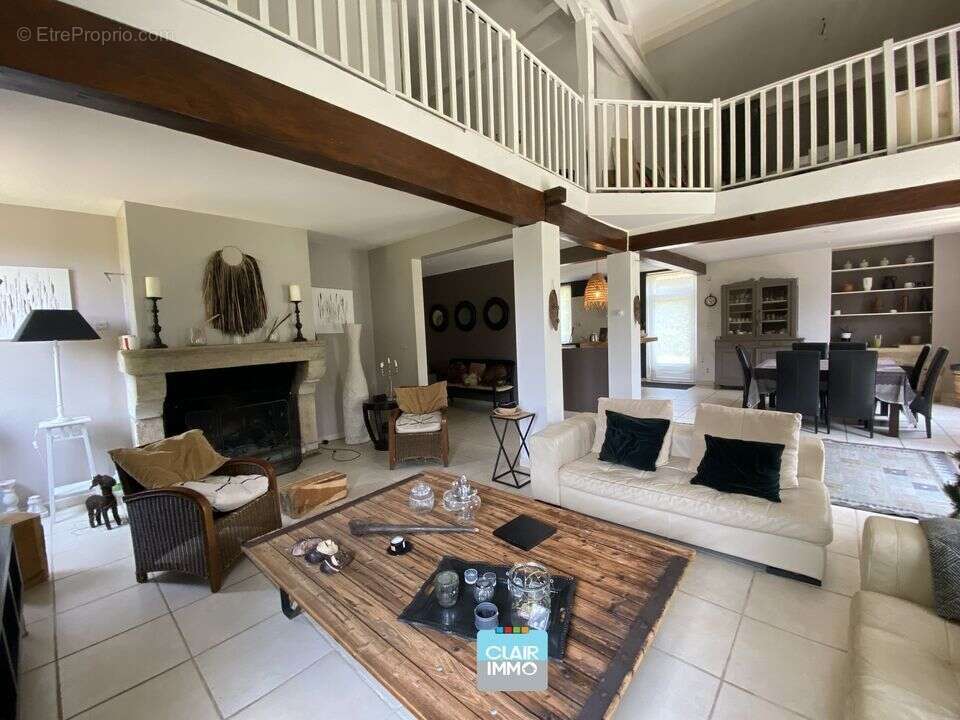 #maison #landes #gabarret #dépendances #piscine #cheveaux  - Maison à GABARRET