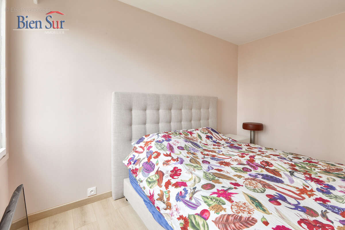 Appartement à IVRY-SUR-SEINE