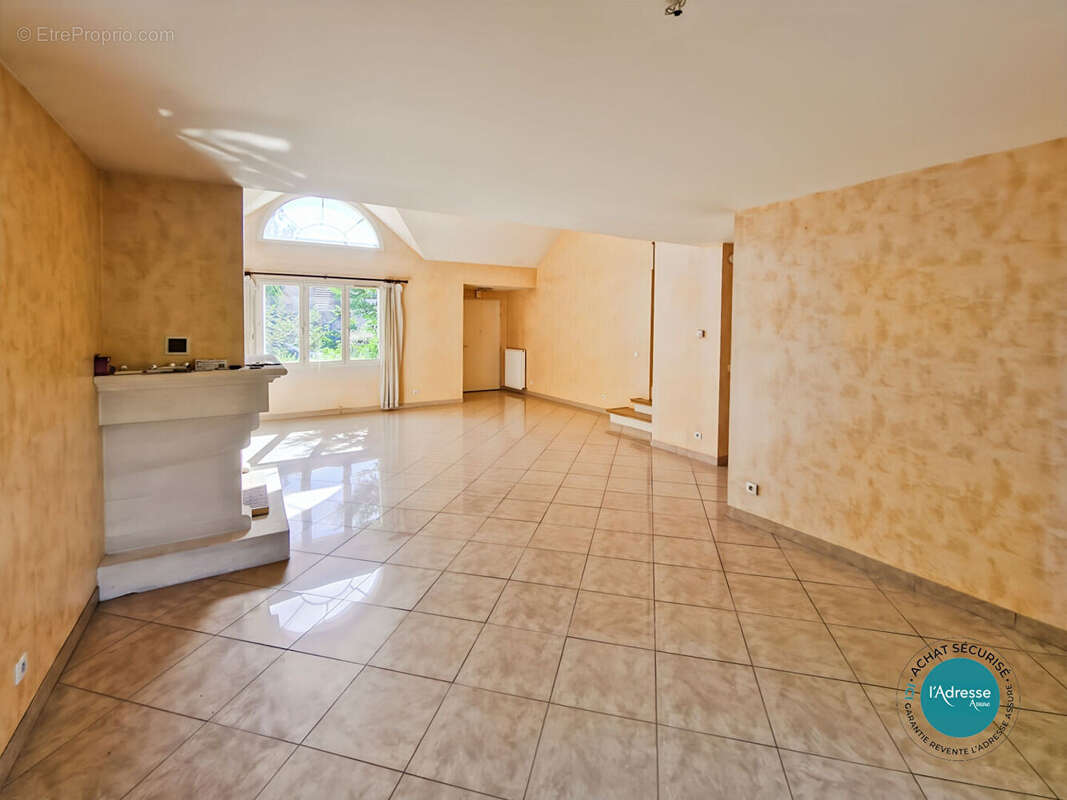 Maison individuelle à Mennecy  de 7 pièces 158 m2 - photo 2