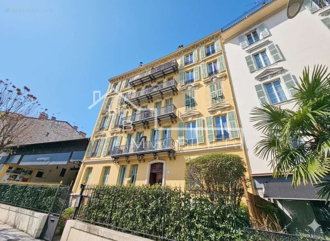 Appartement 90 m² à Nice  - photo 10