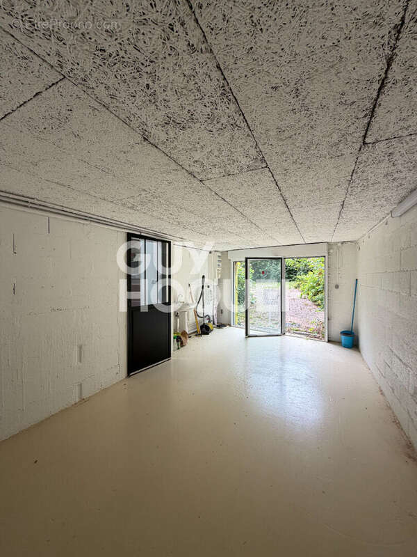 Maison 6 pièces à vendre à Saint Opportune du Bosc - Réf DD1865L - photo 16