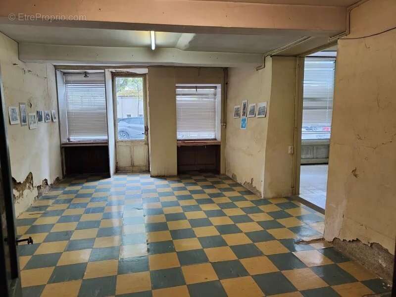 Appartement à SEISSAN