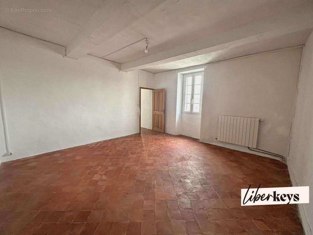Maison de ville T5 avec cour, Mazan centre, Fort potentiel pour projet de gîtes ou location saisonnière - photo 14