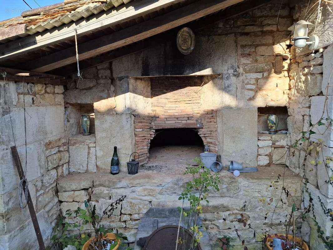 Maison à SAUZE-VAUSSAIS