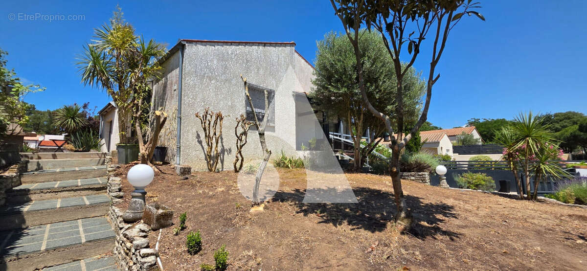 Maison à LA TREMBLADE