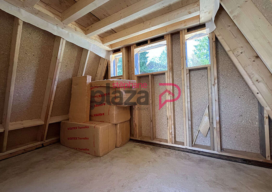 Maison à CHAMPAGNOLE