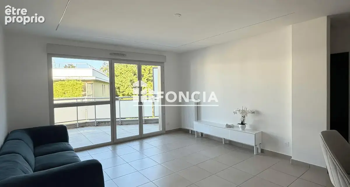 Saint-Genis-Pouilly : Appartement T3 de 65 m² avec garage - photo 5
