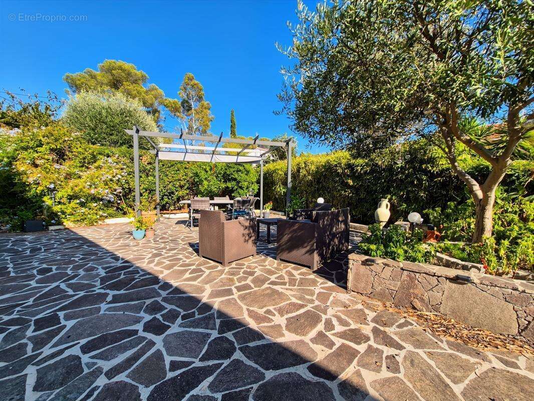 Maison à SAINT-RAPHAEL