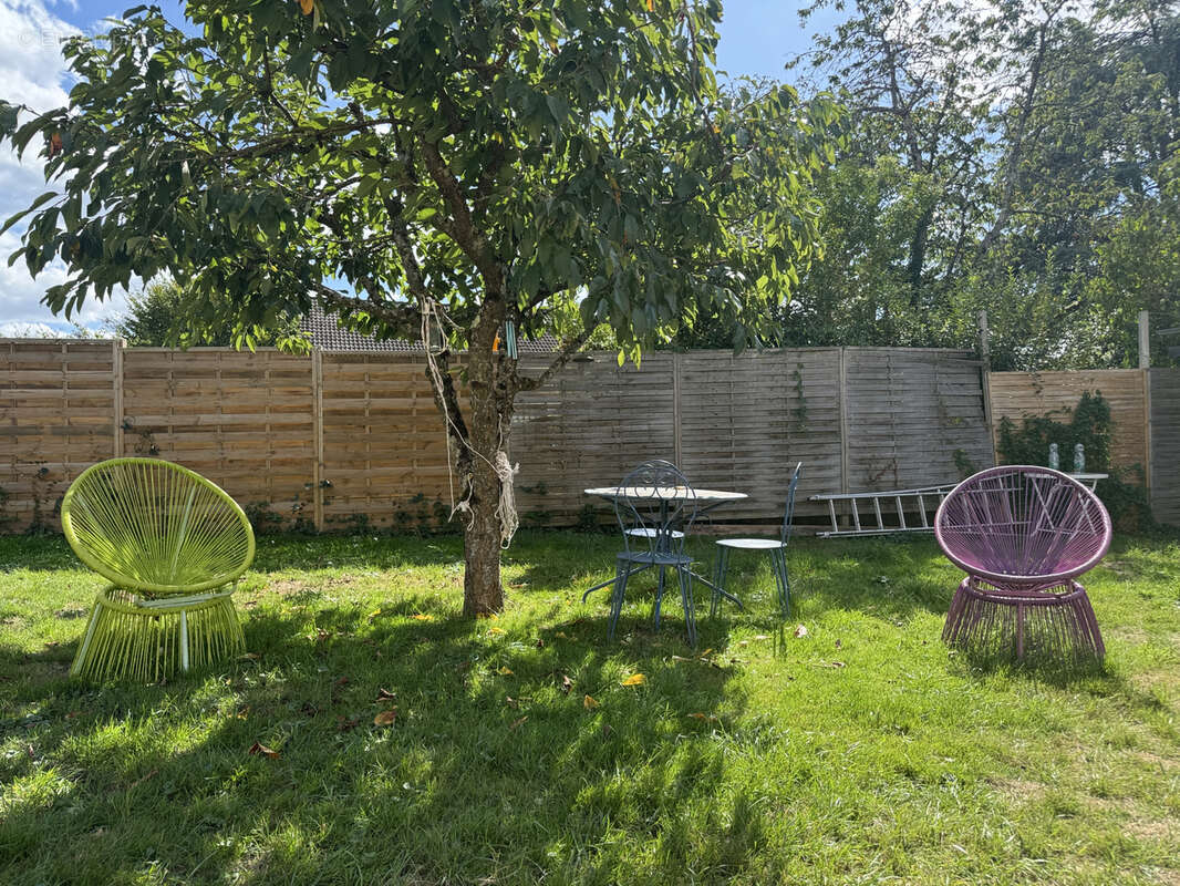 Maison à CHAMPIGNELLES