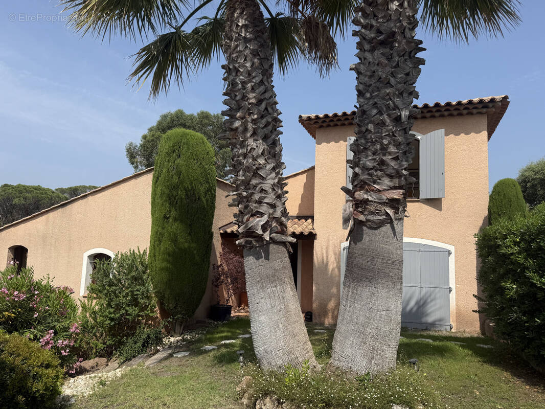 Maison à SAINT-RAPHAEL