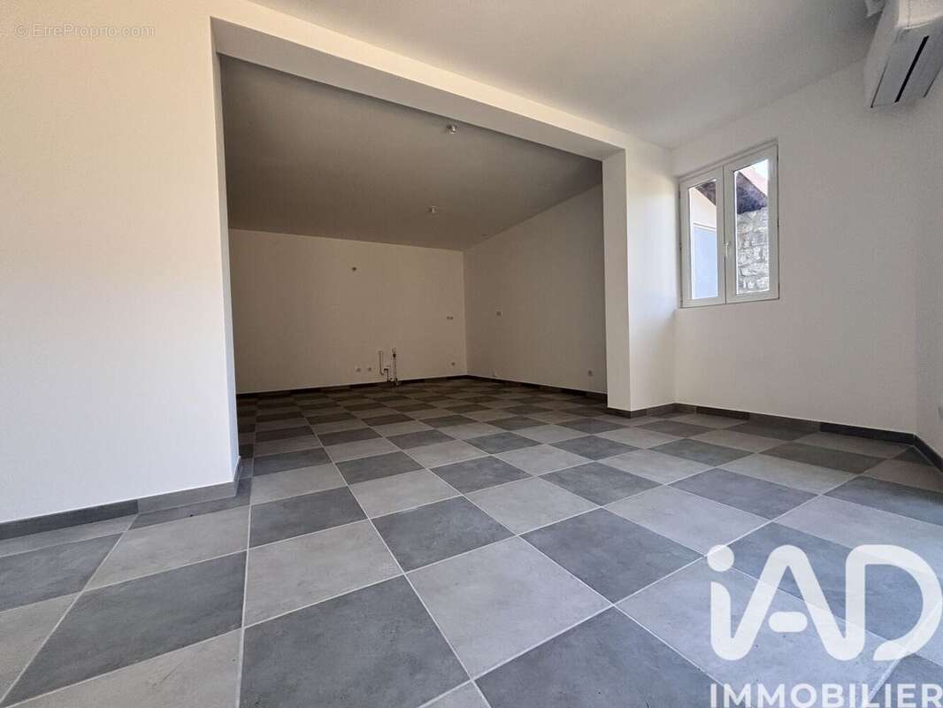 Photo 5 - Appartement à RUOMS