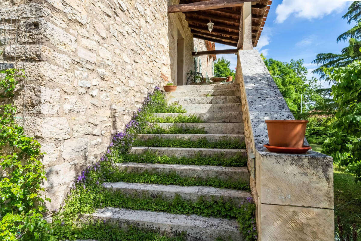 Maison à CAHORS
