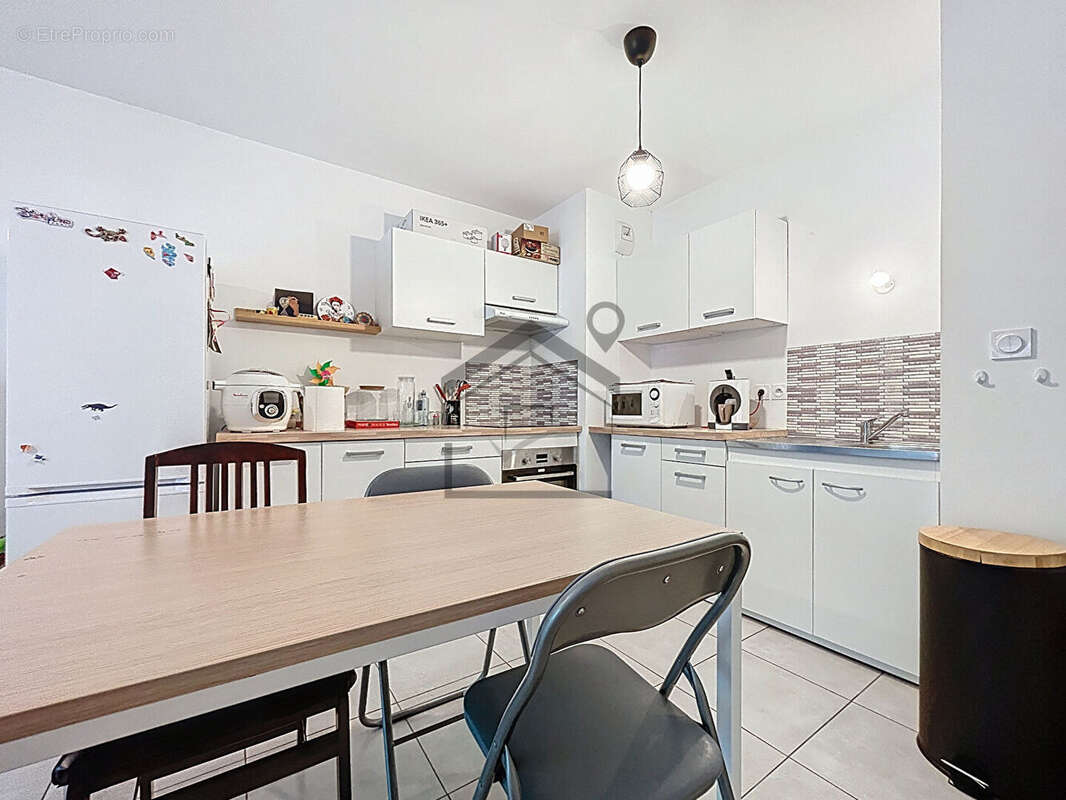 Appartement à VITROLLES