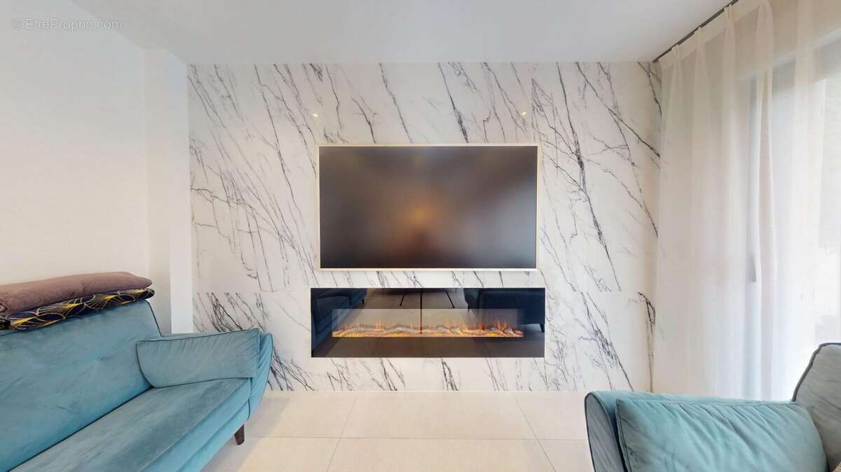 Maison à SAINT-MAUR-DES-FOSSES