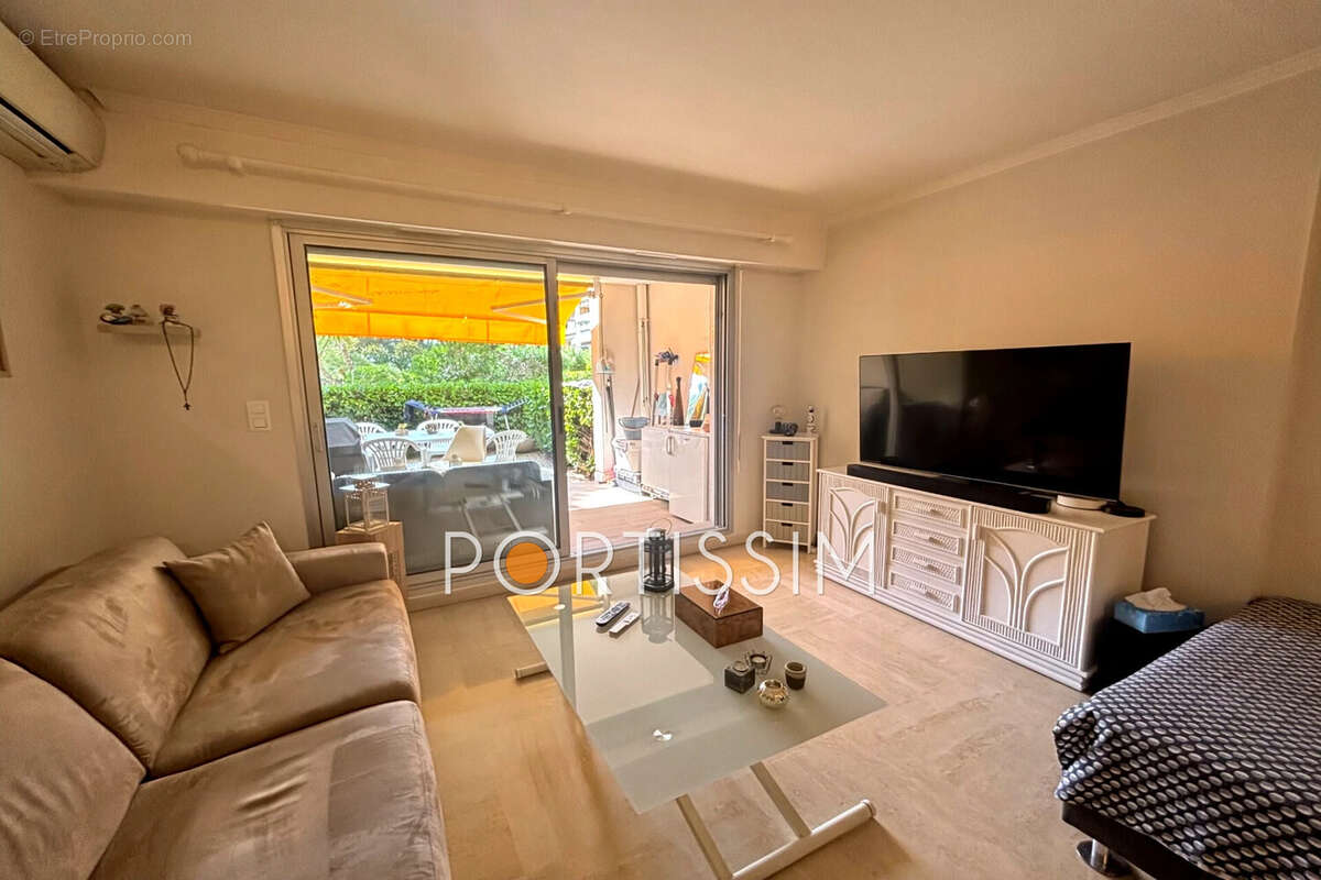 Appartement à CAGNES-SUR-MER